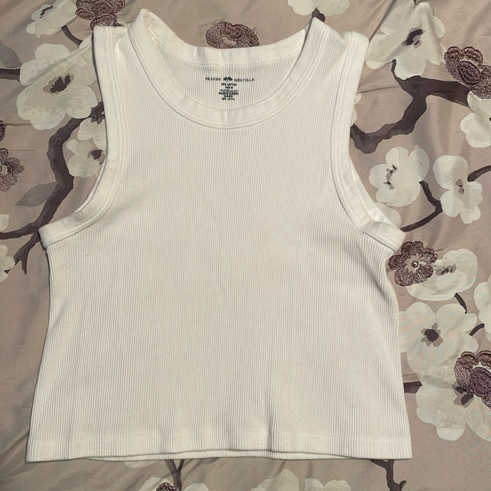 Brandy Melville white tank o/s
